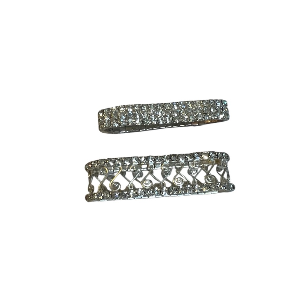 🤑 5/$25 Elegant Silver Rhinestone Stretchy Bracelet Set